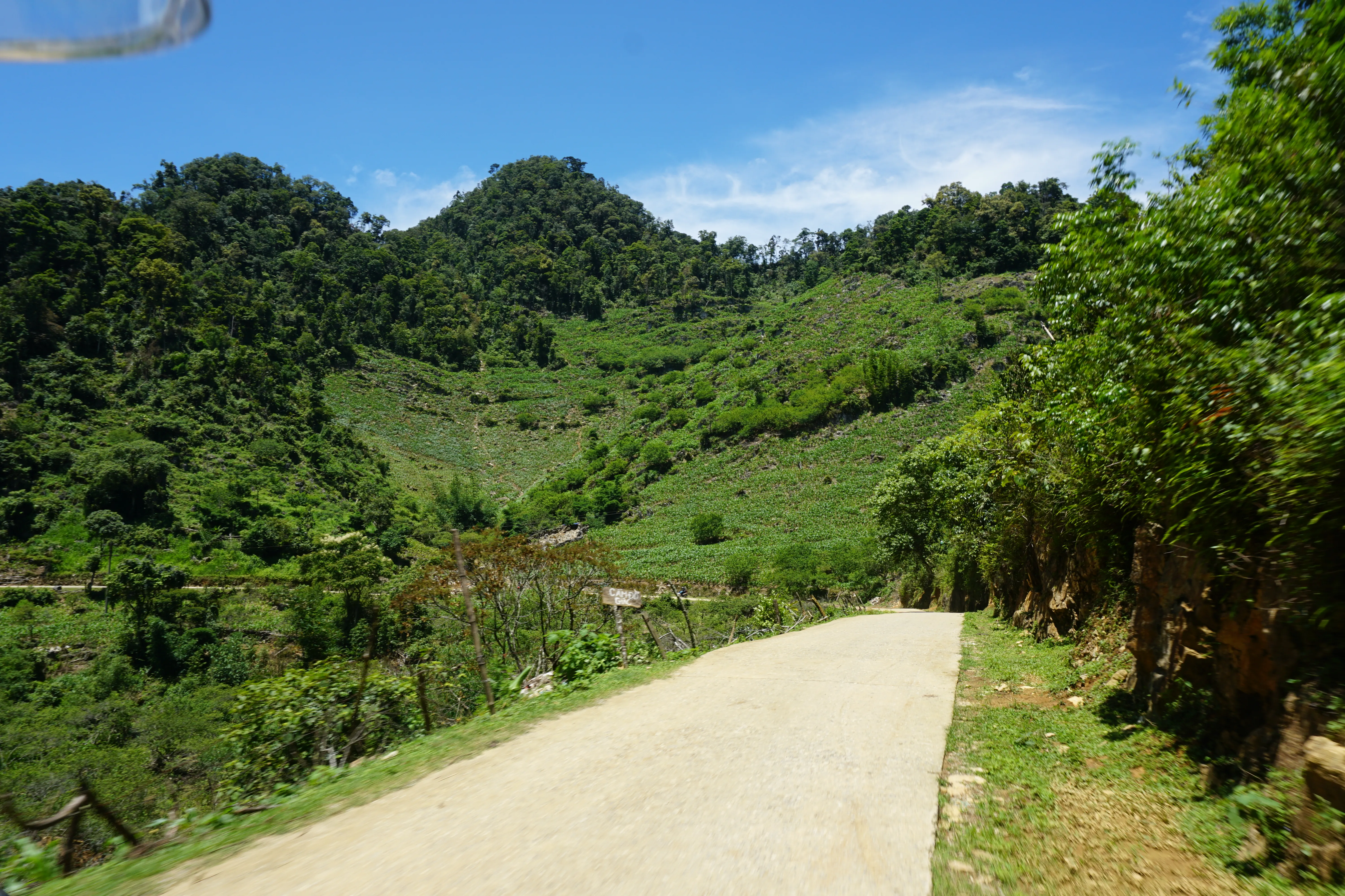 1737363901_northern-vietnam-cycling-tour (7).webp